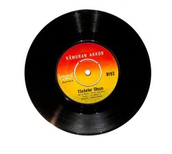 Kamuran Akkor - Bir Teselli Ver / Tövbeler Olsun PLAK (10/7.5) PLK24576 - Gökçekoleksiyon
