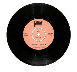 Semiramis Pekkan - Ararım Sorarım / Bir Gün Elime Düşersin PLAK (10/7) PLK22416 - 1