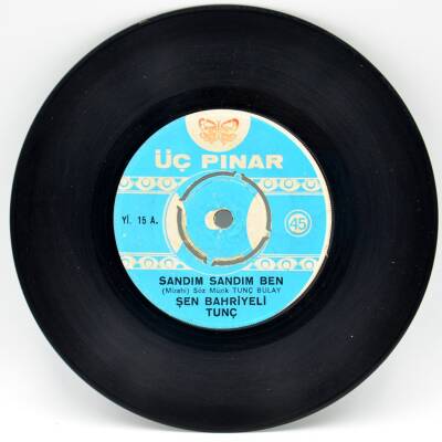 Şen Bahriyeli Tunç - Sandım Sandım Ben PLAK PLK2401 - 1