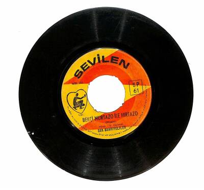 Şen Bahriyeliler - Bekçi Murtazo İle Hırtazo Sülüman Babanın Çiftliği PLAK (10/6) PLK22844 - 1