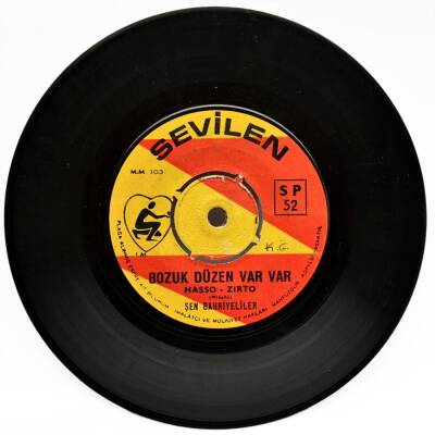 Şen Bahriyeliler - Bozuk Düzen Var Var (108.5) PLK9402 - 1