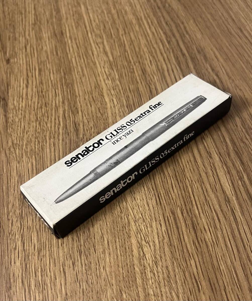 Senator 05 Kalem Kutusunda AOB4981 - 5