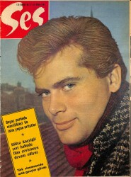 Ses Dergisi 18 Nisan 1964 Sayı : 17 - Kapak : Tamer Yiğit - Hülya Koçyiğit Seri Halinde Film Çevirmeye Devam Ediyor NDR90801 - Gökçekoleksiyon