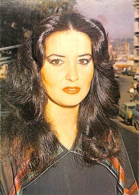 Sevda Karaca Kartpostal KRT13711 - 1
