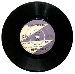 Sevim Tanürek - Gözlerimden Yüzün - Kışlada Bahar (107.5) PLK16318 - 2