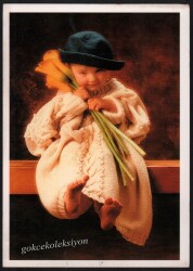 Sevimli Çocuk Kartpostalı KRT2310 - Gökçekoleksiyon