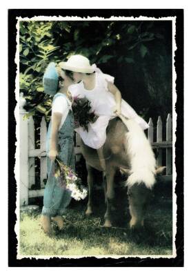 Sevimli Çocuklar Büyük Boy Kartpostal KRT9202 - 1