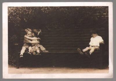 Sevimli Çocuklar Orta Boy Kartpostal KRT5123 - 1