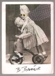 Sevimli Çocuklar Orta Boy Kartpostal KRT5134 - Gökçekoleksiyon