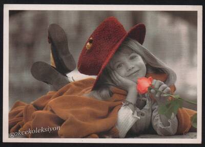 Sevimli Küçük Kız Kartpostal KRT2279 - 1