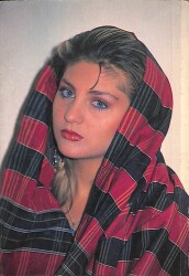 Sibel Can Kartpostal (Küçük Boy) KRT20151 - Gökçekoleksiyon