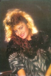 Sibel Can Kartpostal (Küçük Boy) KRT20153 - Gökçekoleksiyon