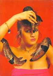 Sibel Can Kartpostal (Küçük Boy) KRT21472 - Gökçekoleksiyon