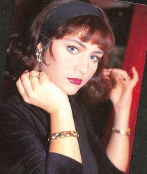 Sibel Can Kartpostal (Küçük Boy) KRT21626 - Gökçekoleksiyon