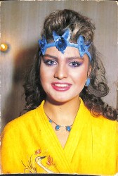 Sibel Can Kartpostal (Küçük Boy) KRT22454 - Gökçekoleksiyon