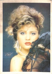 Sibel Can Kartpostal (Küçük Boy) KRT22481 - Gökçekoleksiyon