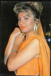 Sibel Can Kartpostal (Küçük Boy) KRT23211 - Gökçekoleksiyon