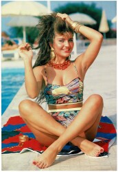 Sibel Can Orta Boy Kartpostal KRT7209 - Gökçekoleksiyon