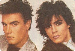 Simon Le Bon - Nick Rhodes Kartpostal KRT10645 - Gökçekoleksiyon