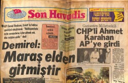 Son Havadis Gazetesi 17 Haziran 1979-Bülent Ersoy Sahnede Programını Yaparken Annesi Necla Erkoçun Gönderdiği 9 Katlı Doğum Günü Pastası Sahneye Geldi GZ69464 - 2