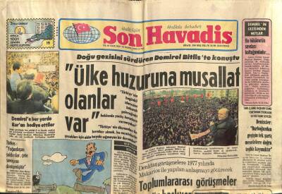 Son Havadis Gazetesi 18 Mayıs 1979 - Fatma Girikin Sesi Değil Göbeği Alkışlanıyor GZ65353 - 2