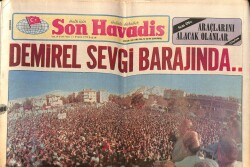Son Havadis Gazetesi 23 Eylül 1979 - Akbank 167 Milyon Lira Vergi Ödeyerek Altın Madalya Aldı GZ69118 - 1