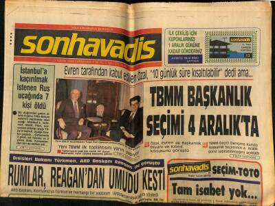Son Havadis Gazetesi 23 Kasım 1983 - Emel Sayın Pakistana Avukatını da Götürdü GZ58586 - 1