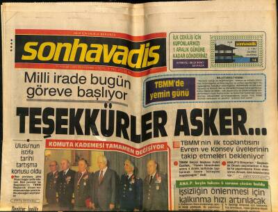 Son Havadis Gazetesi 24 Kasım 1983 - Sancı İçinde Kıvranan Zerrin Özer Karnını Tuta Tuta Şarkı Söyledi GZ58570 - 1