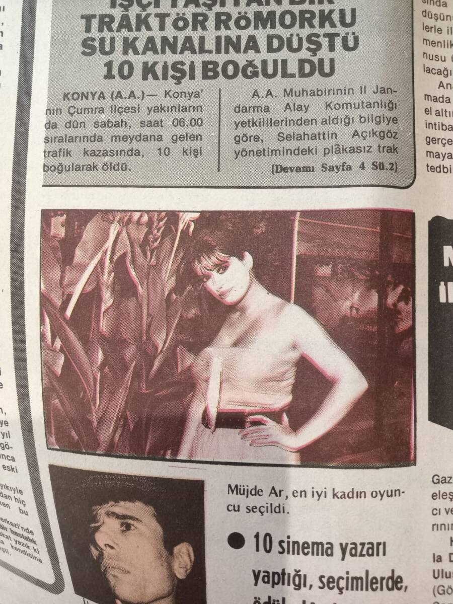 Son Havadis Gazetesi 26 Mayıs 1982 - Türkiye İslam Aleminin Lideri Olabilir - Müjde Ar Ve İlyas Salman Yılın Oyuncusu Seçildiler! GZ145989 - 2