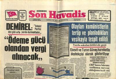 Son Havadis Gazetesi 28 Haziran 1975 - Gerede Camiindeki CHPlilere Ait Kurşun İzlerini Halk İbretle Seyrediyor GZ102068 - 1