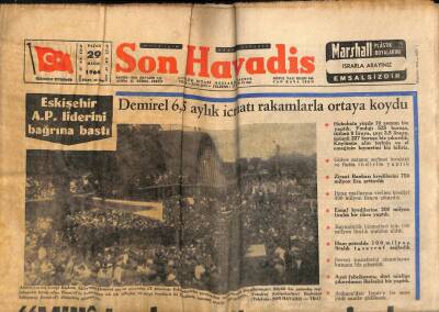 Son Havadis Gazetesi 29 Mayıs 1966 - Eskişehir AP Liderini Bağrına Bastı GZ99035 - 1