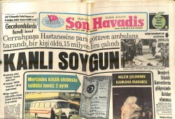 Son Havadis Gazetesi 3 Mart 1979 - Sanat Güneşi Zeki Müren Uludağ'ın Karlarını Eritti - Farah ve Şah Bir Köy Çocuğunun Okuma Yazmasını Kontrol Ediyor GZ143084 - 1