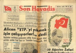 Son Havadis Gazetesi 30 Ağustos 1963 - Yılmaz , Tural , Tansel Ve Keskiner Orgeneral Uran Oramiral Oldu GZ102140 - 1