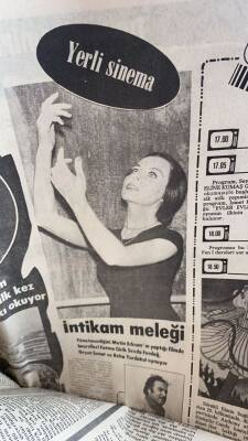 Son Havadis Gazetesi 4 Nisan 1980 - Yönetmenliğini Metin Erksanın Yaptığı Filmde Başrolleri Fatma Girik, Sevda Ferdağ , Orçun Sonat Ve Reha Yurdakul GZ76878 - 2