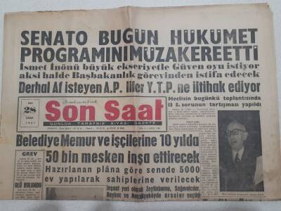 Son Saat Gazetesi 28 Kasım 1961 - Belediye Memur Ve İşçilere Mesken İnşa Edecek GZ71604 - 1