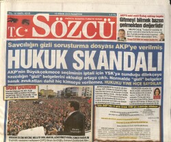 Sözcü Gazetesi 15 Nisan 2019 - Nepal'de Pervaneli Yolcu Uçağı Helikoptere Çarptı - Şırnaklı Öğrencilerden Yangın Söndüren Robot GZ154306 - 2