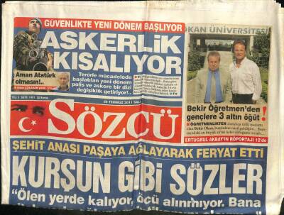 Sözcü Gazetesi 26 Temmuz 2011 - İzmirde 200 Yolcusuyla Denize Açılan Vapur Su Alıp Battı GZ100843 - 1