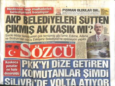 Sözcü Gazetesi 29 Ocak 2013 - Koskoca Paşalar Ne Hale Düşürüldü GZ104823 - 1