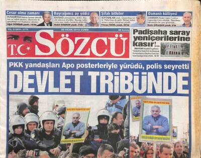 Sözcü Gazetesi 30 Ocak 2015 - PKK Yandaşları Apo Posterleriyle Yürüdü , Polis Seyretti GZ106908 - 1