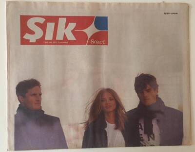 Sözcü Gazetesi Şık Eki 10 Ekim 2015 - Kerem Bürsin Filme Varım Evliliğe Yokum GZ31464 - 1