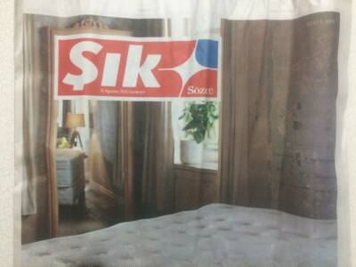 Sözcü Gazetesi Şık Eki 15 Ağustos 2015 - Burcu Esmersoyun Aşk Tatili GZ29149 - 1
