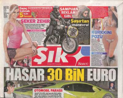 Sözcü Gazetesi Şık Eki 22 Ocak 2015 - Şarkıcı Teoman Ve Ayrıldıkları Yönünde Haberler Çıkan Eşi Ayşe Kaya Önceki Gün Nişantaşında Buluştu GZ106852 - 1