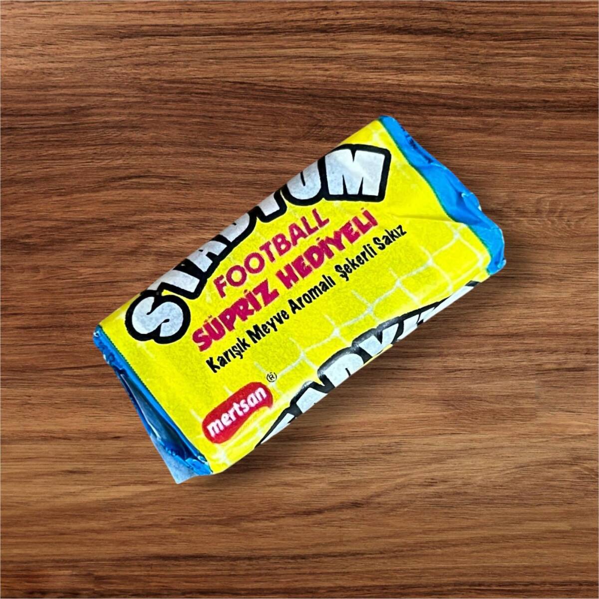Stadyum (Mertsan) 1990s Futbol Süpriz Çıkartmalı Şekerli Sakız# SKZ2390 - 2