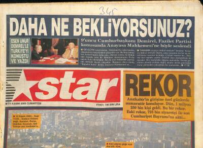 Star Gazetesi 11 Kasım 2000 - 10 Kasımda Anıtkabir Ziyaret Rekoru Kırıldı, ABDde Gore Bush Kavgası, Fener Antepe Karşı GZ126322 - 1