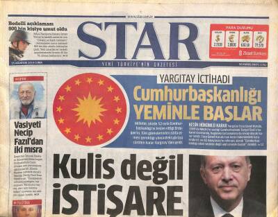 Star Gazetesi 15 Ağustos 2014 - Hülya Avşar , Film Afişlerini Tişörtle Taşıyor - Kanser Tümörünü Küçülten Bakteri Bulundu GZ106587 - 1