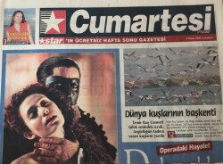 Star Gazetesi Cumartesi Eki 8 Nisan 2006-Popüler Sinemanın Gözünün Açıldığı Film GZ45548 - 1