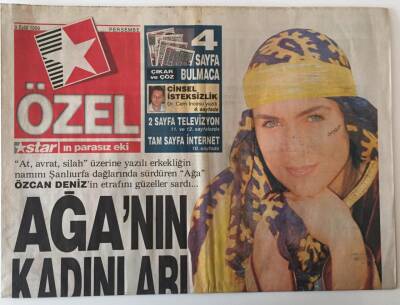 Star Gazetesi Özel Eki 9 Eylül 1999 - Ağa Özcan Denizin Etrafını Güzeller Sardı Şevval Sam da Kuma Rolünde GZ26558 - 1