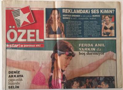 Star Gazetesi Star Özel Eki 8 Kasım 1999 - Deniz Akkaya Çapkınlık Hızında Selin Toktayı Aratmıyor GZ26524 - 1