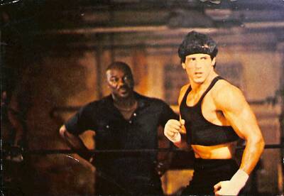 Sylvester Stallone Küçük Boy Kartpostal (15x10 cm) KRT12974 - 1