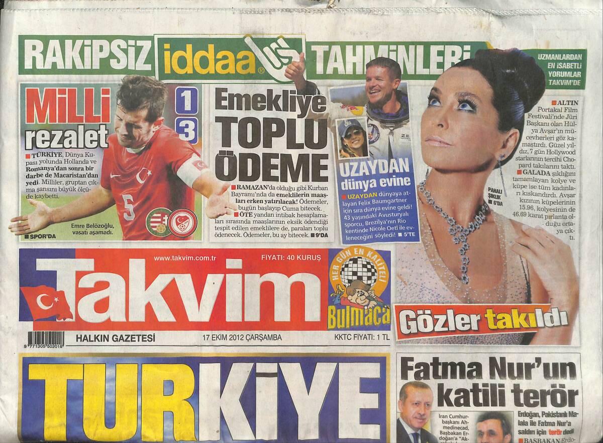 Takvim Gazetesi 17 Ekim 2012 - Hülya Avşar Gözler Takıldı! - Ebru Şallı: Hamileler Sayemde Güzelleşti! GZ137288 - 1
